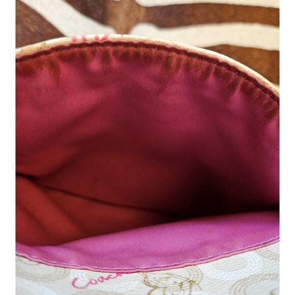 Vintage Y2k Coach Pink Butterfly Momogram Print Crossbody Purse - Picture 7 of 8